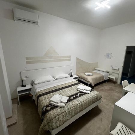 La Piazza Beb Bed & Breakfast Tropea Exterior photo