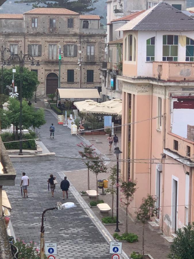 La Piazza Beb Bed & Breakfast Tropea Exterior photo