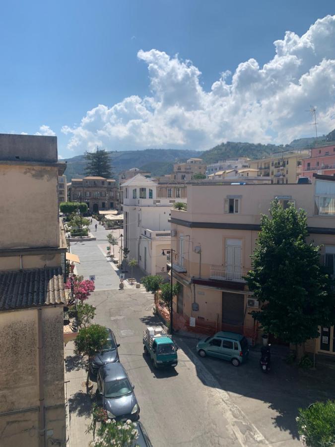 La Piazza Beb Bed & Breakfast Tropea Exterior photo